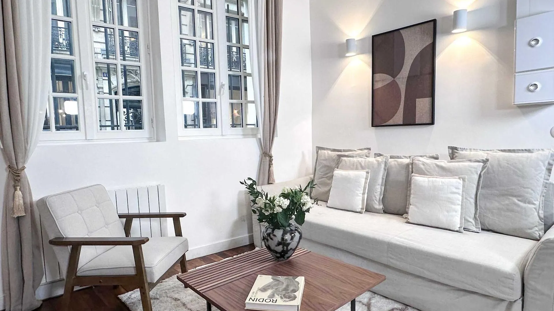 Stylish Studio In Le Marais Paris 0*,  France